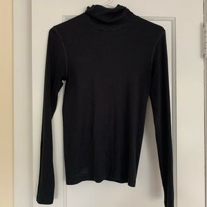 Everlane ribbed turtleneck